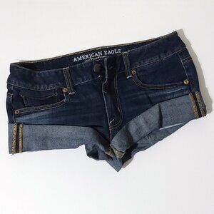 American Eagle Denim Shortie Size 6